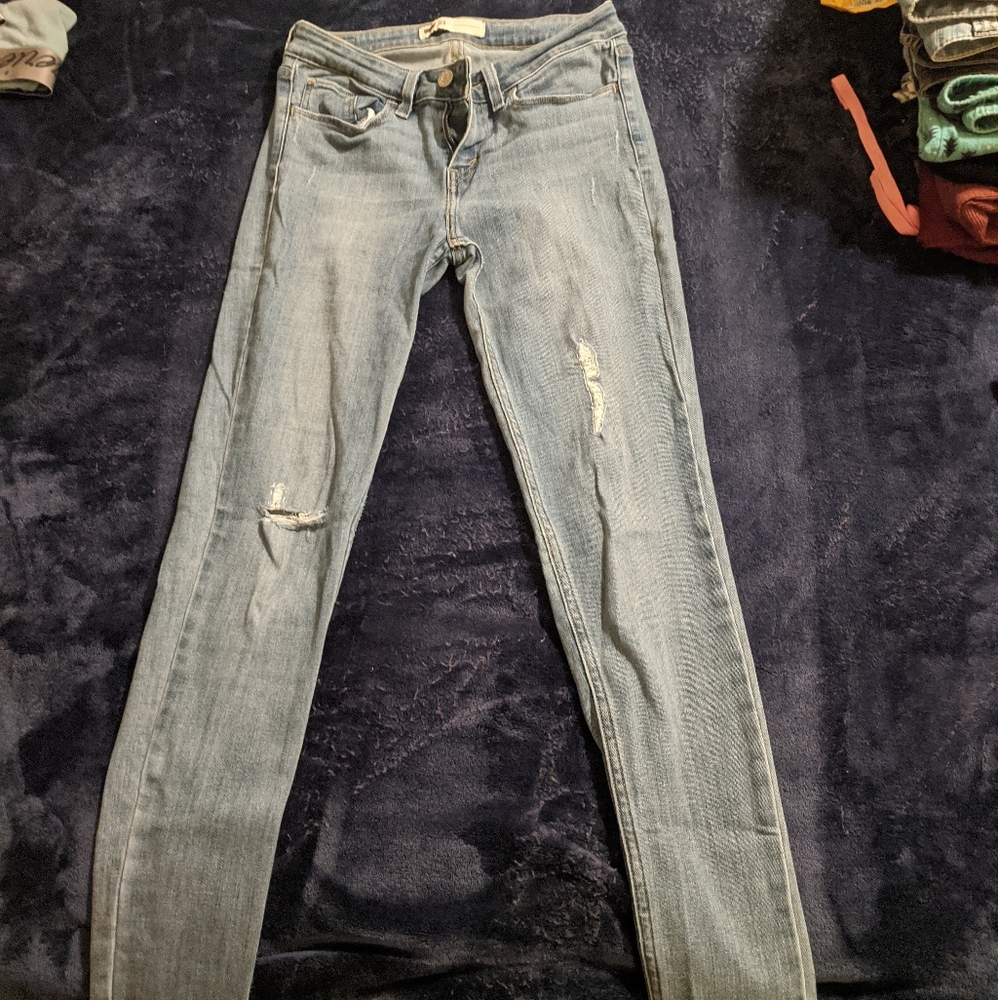 Levi skinny jeans